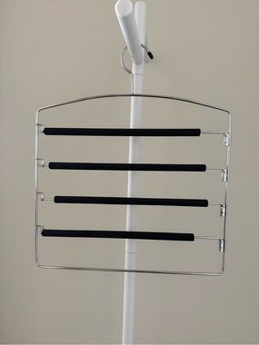 3 Multi-Tier Black & Chrome Hangers